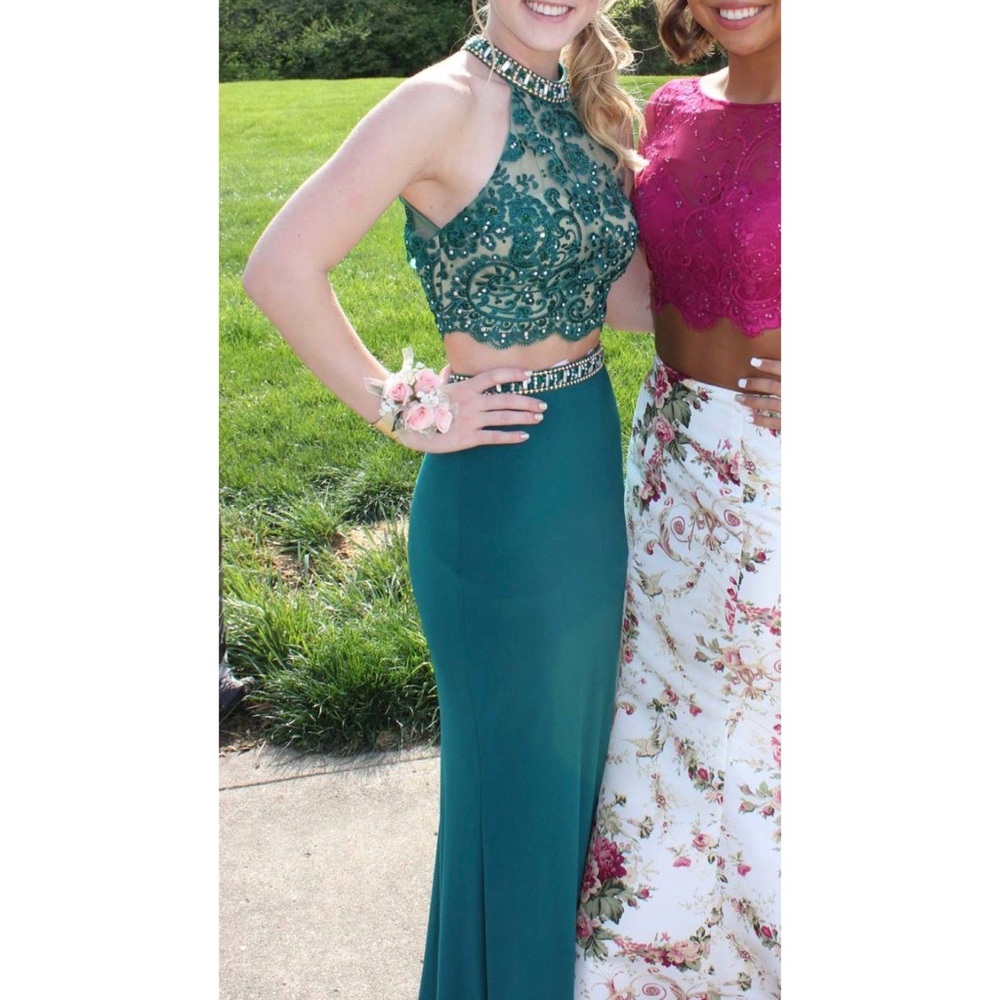 Green prom dress